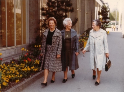 2 Dorly 08 04 1972